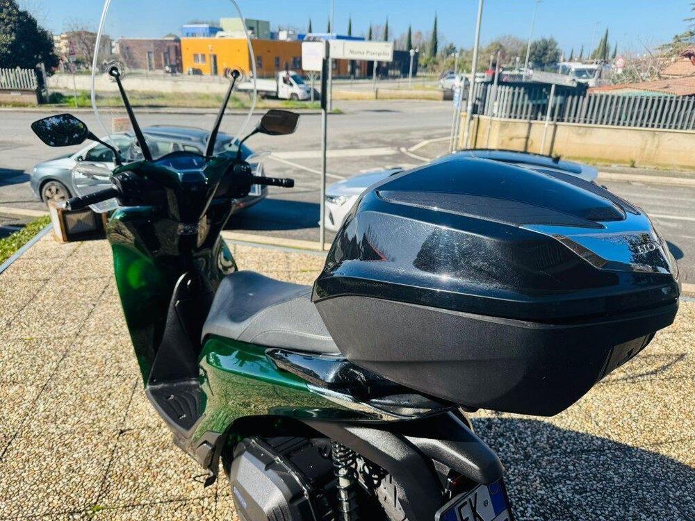 Honda SH 150i Vetro (2024 - 25) (9)