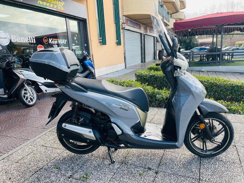 Honda SH 300 i ABS (2016 - 20) (4)