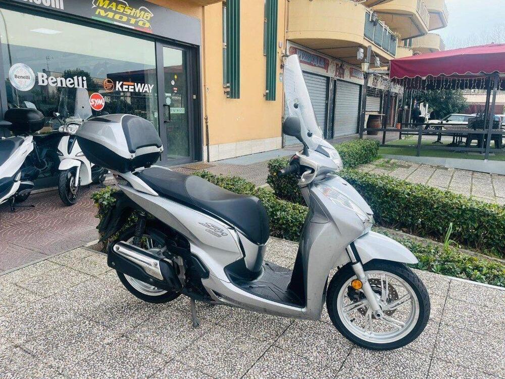 Honda SH 300 i ABS (2016 - 20) (6)