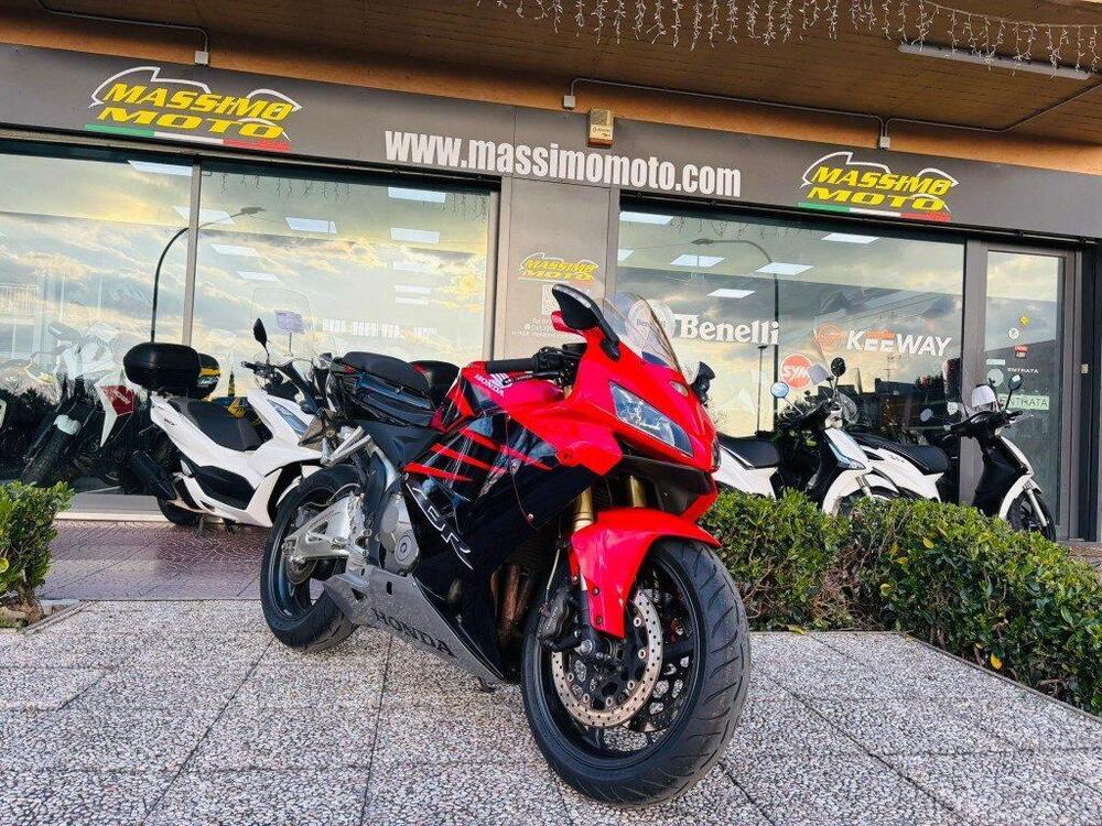 Honda CBR 600 RR (2005 - 06) (4)