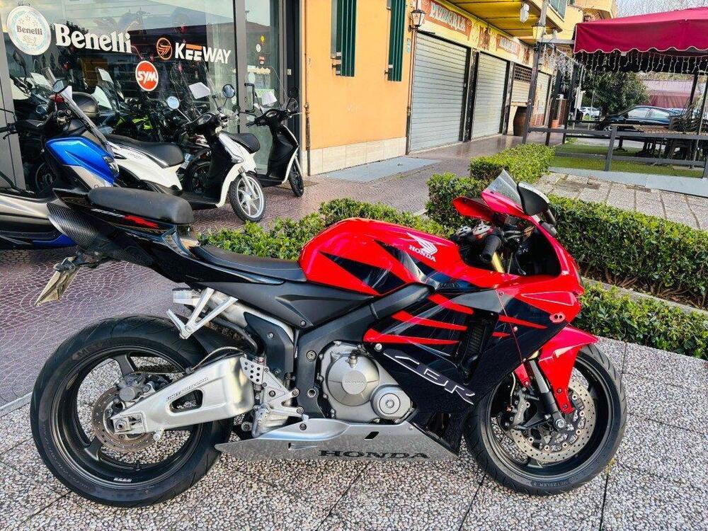 Honda CBR 600 RR (2005 - 06) (11)