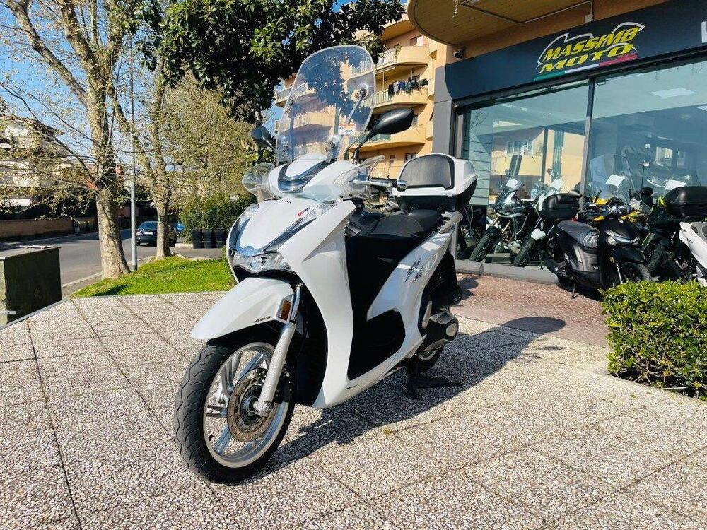 Honda SH 350 (2021 - 24) (5)