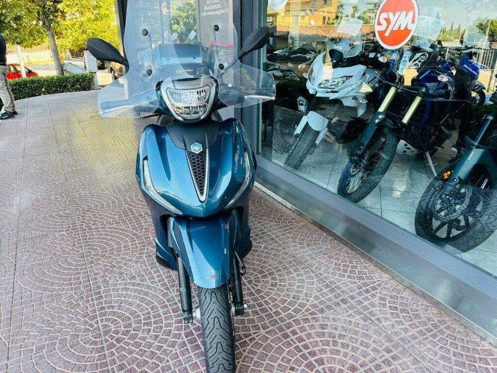 Piaggio Beverly 300 Hpe (2021) (8)