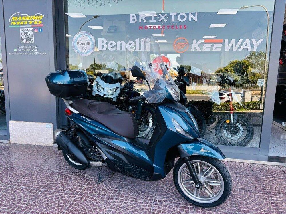 Piaggio Beverly 300 Hpe (2021) (11)
