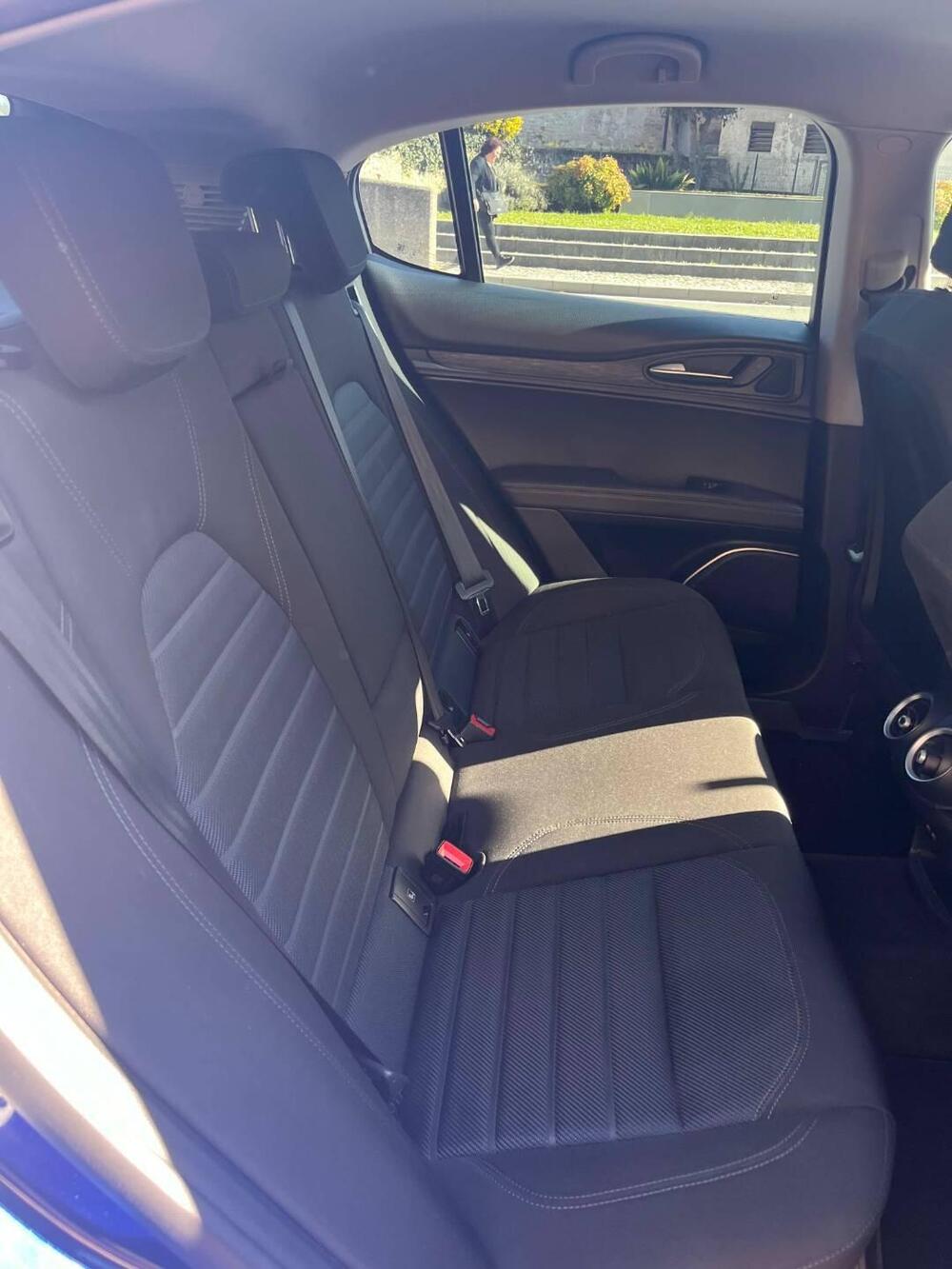 Alfa Romeo Stelvio usata a Pordenone (8)