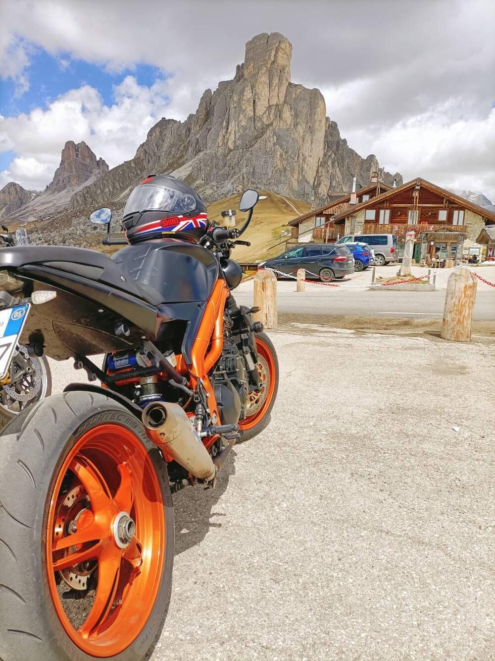 Triumph Speed Triple 1050 (2005 - 11) (4)