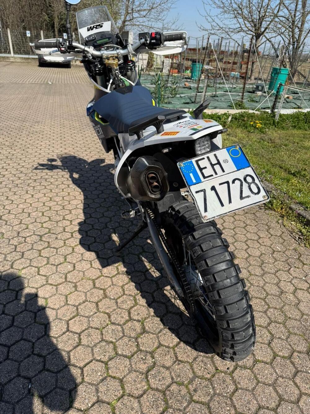 Husqvarna 701 Enduro (2016) (2)