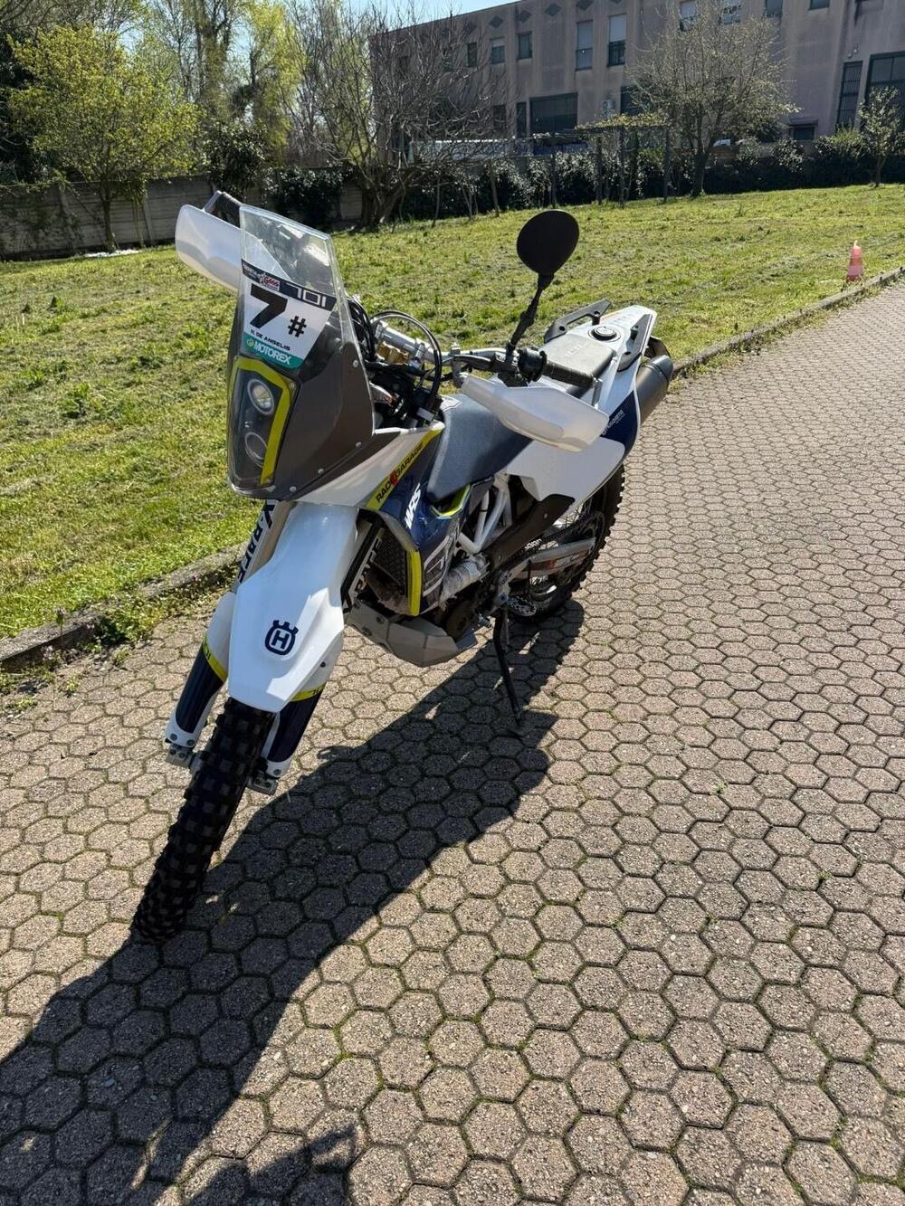 Husqvarna 701 Enduro (2016) (10)