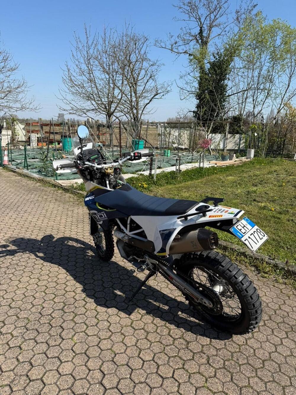 Husqvarna 701 Enduro (2016) (19)