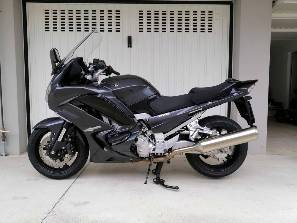 Yamaha FJR 1300 AE (2016 - 20) (2)