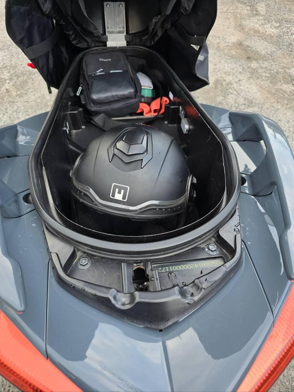 Yamaha X-Max 300 Tech Max (2021 - 24) (11)