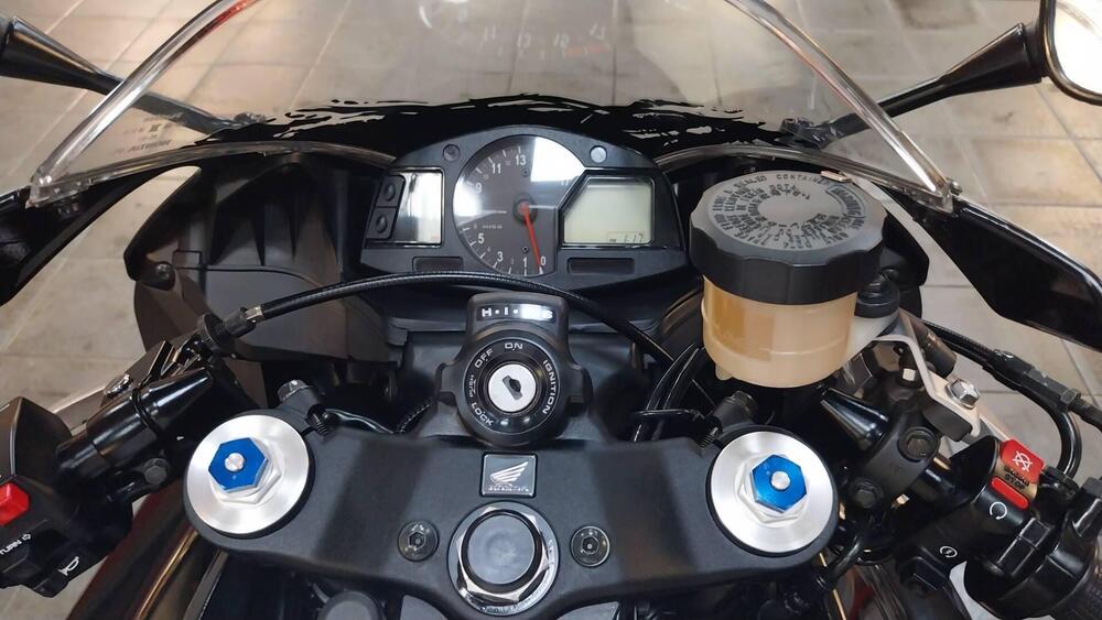 Honda CBR 600 RR (2009 - 12) (7)
