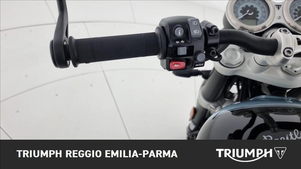 Triumph Speed Twin 1200 Breitling Limited Edition (2022 - 24) (12)