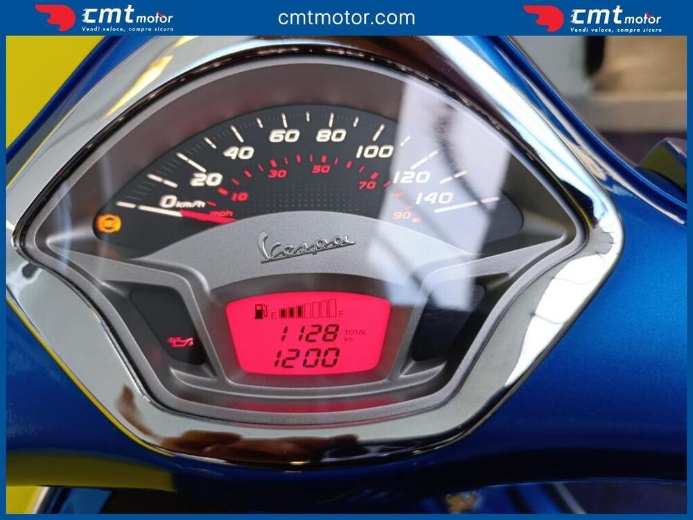 Vespa GTS 300 (2017 - 18) (5)