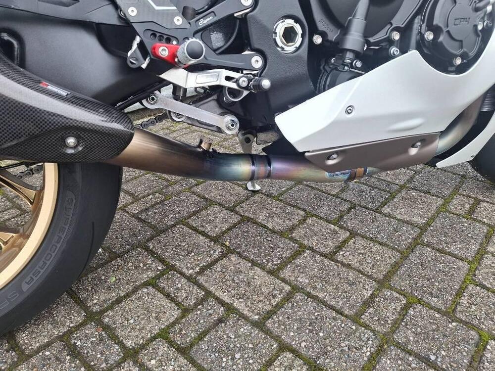 Yamaha YZF R1 World GP 60th Anniversary (2022 - 23) (8)