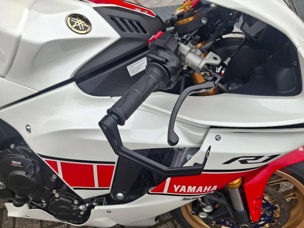 Yamaha YZF R1 World GP 60th Anniversary (2022 - 23) (10)
