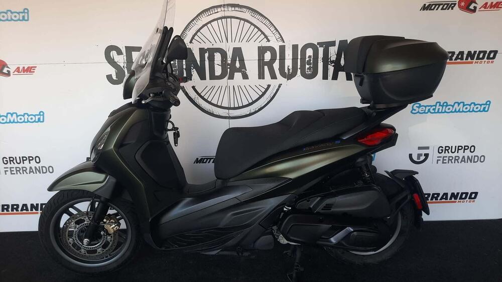 Piaggio Beverly 400 S (2025 - 26) (4)