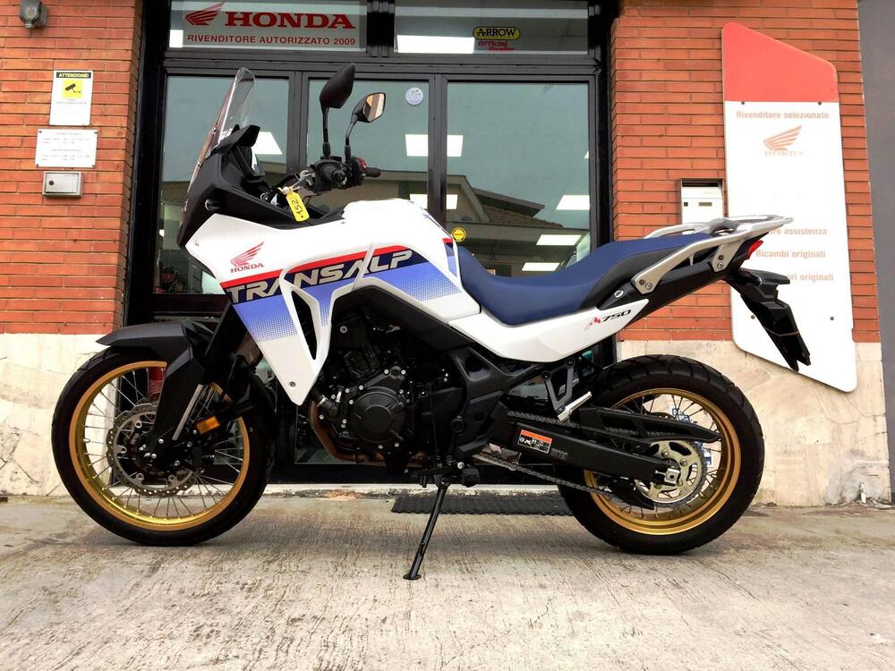 Honda Transalp XL750 (2026) (5)
