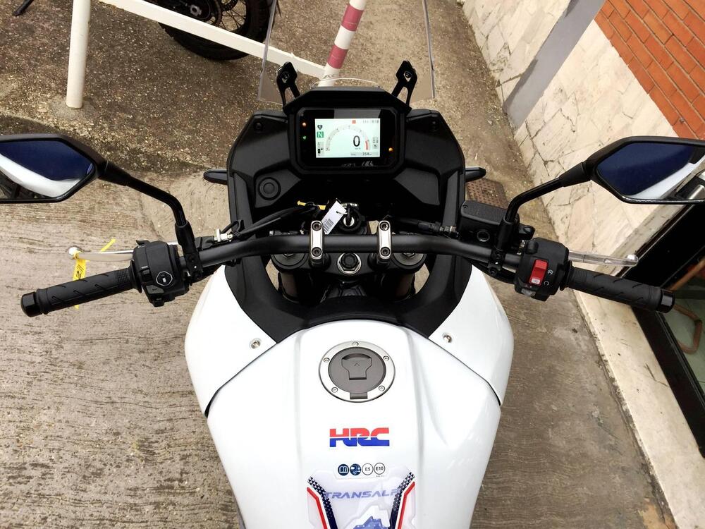 Honda Transalp XL750 (2026) (10)