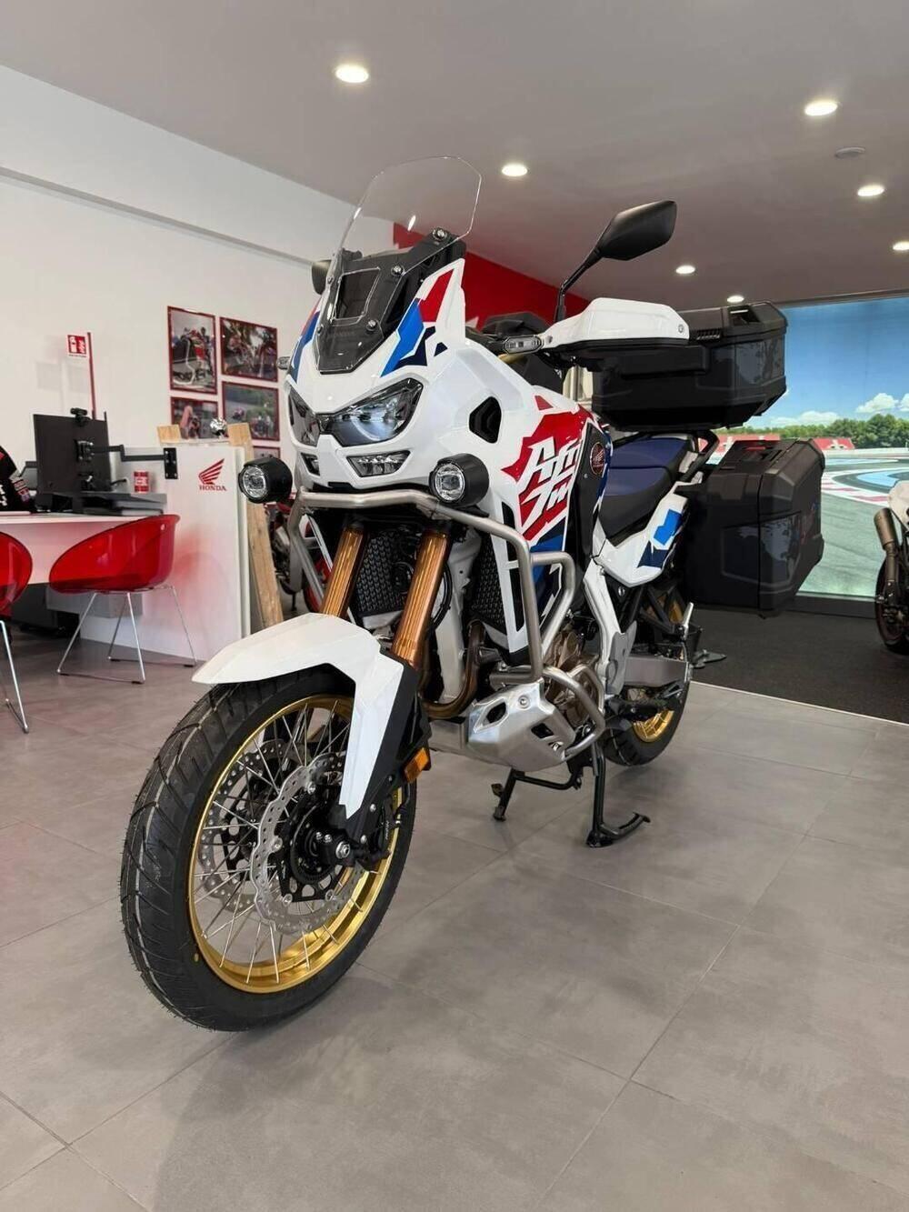 Honda Africa Twin CRF 1100L Adventure Sports DCT Travel Edition (2024 - 26)