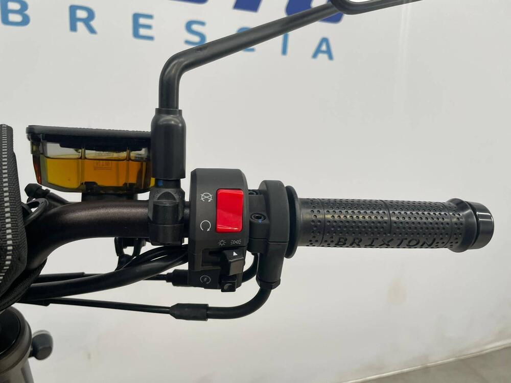 Brixton Motorcycles Crossfire 500 X (2021 - 26) (13)