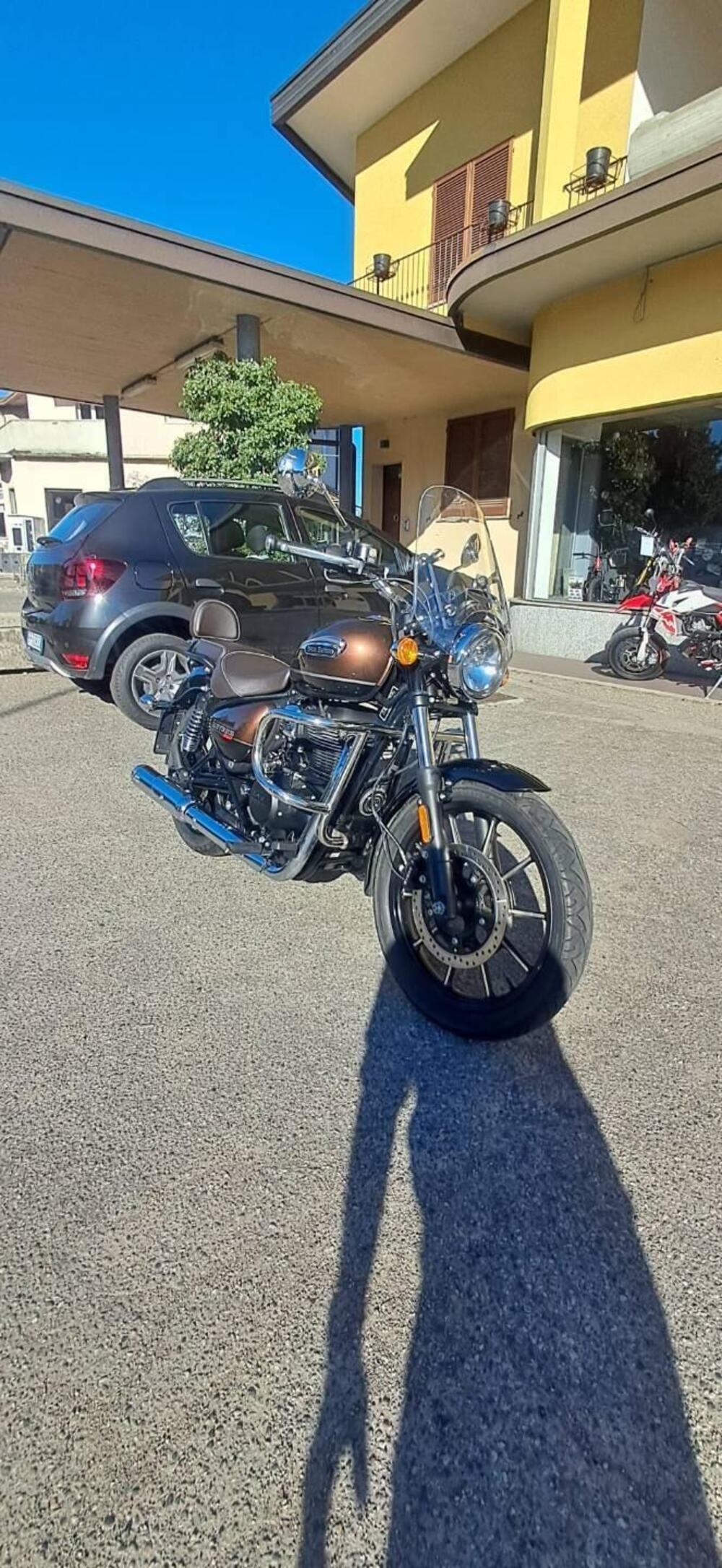 Royal Enfield Meteor 350 (2021 - 26) (2)