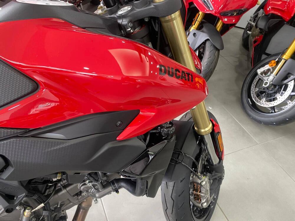 Ducati Hypermotard V2 (2026) (7)