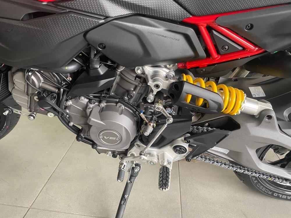 Ducati Hypermotard V2 (2026) (8)