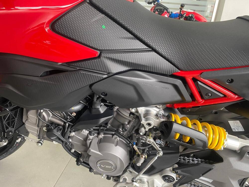 Ducati Hypermotard V2 (2026) (10)