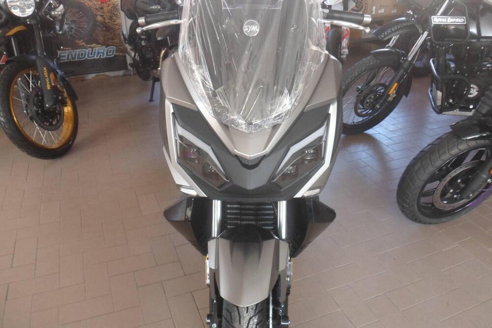 Sym Joyride 300 (2025 - 26) (4)