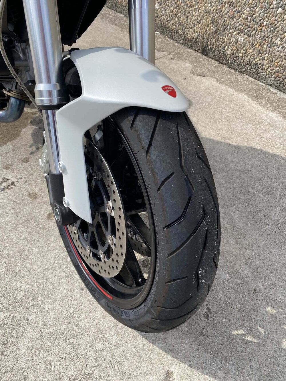 Ducati Monster 796 (2010 - 13) (5)