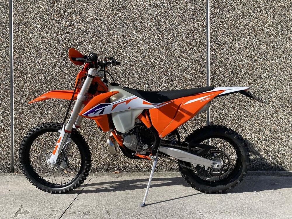 KTM 150 EXC TPI (2023) (2)
