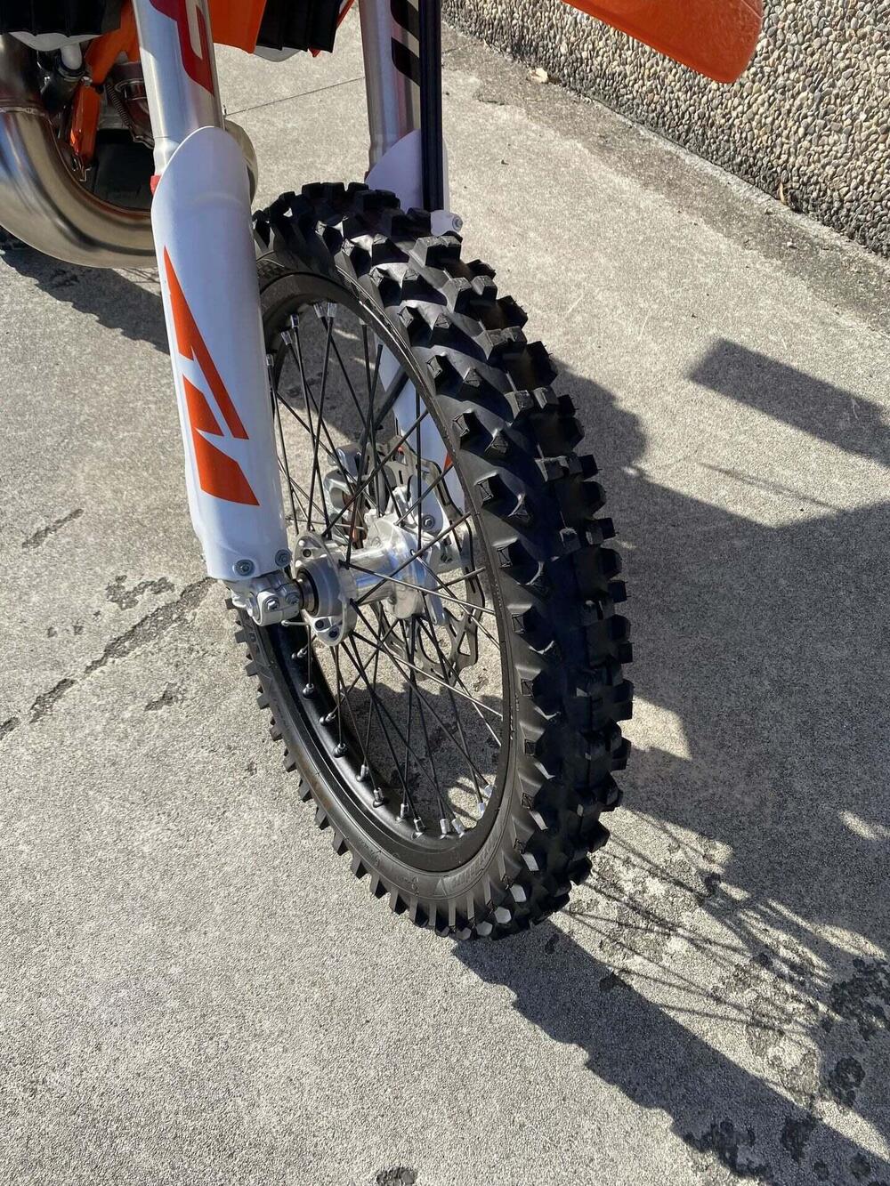 KTM 150 EXC TPI (2023) (6)