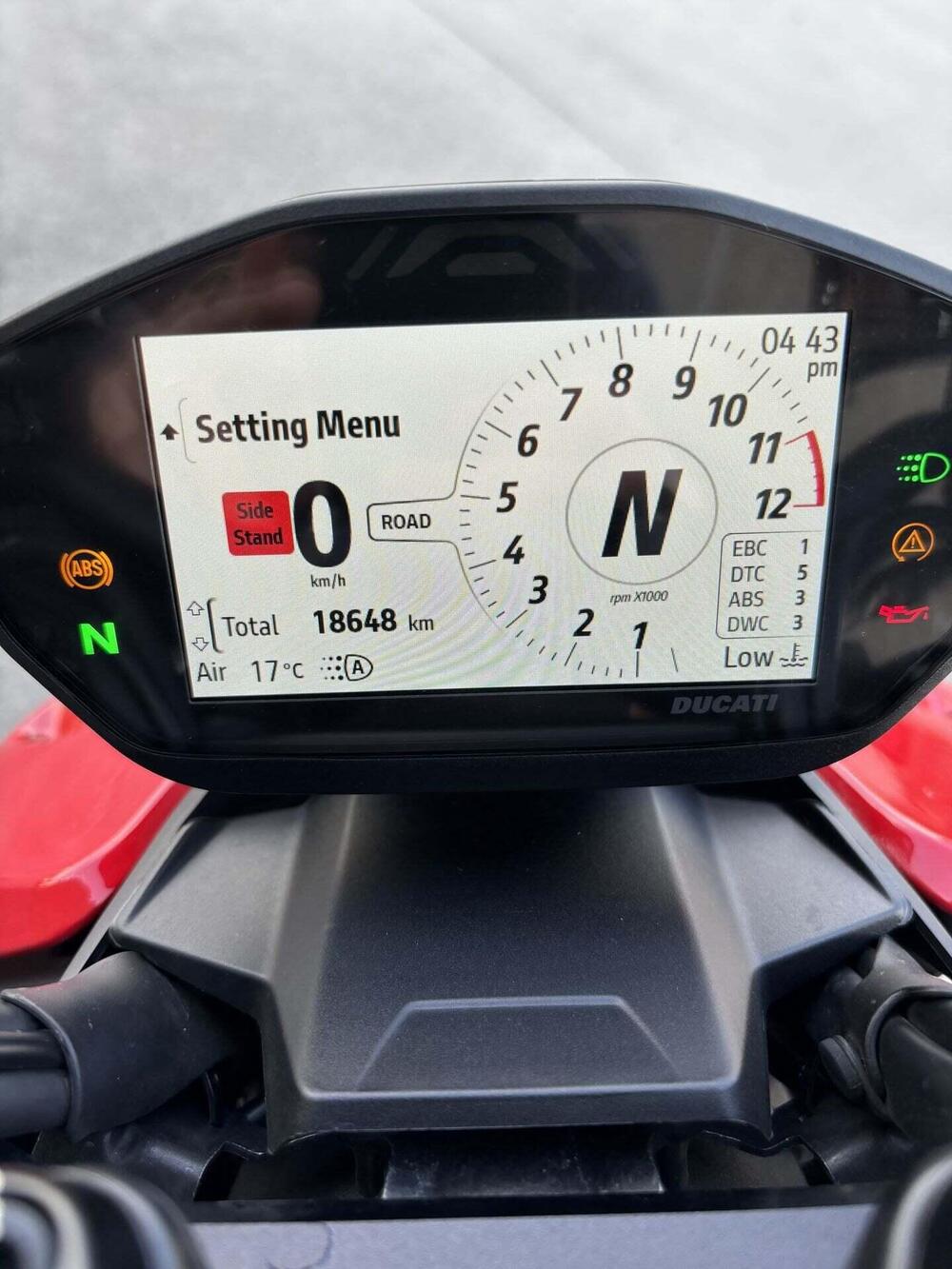 Ducati Streetfighter V2 (2022 - 24) (5)