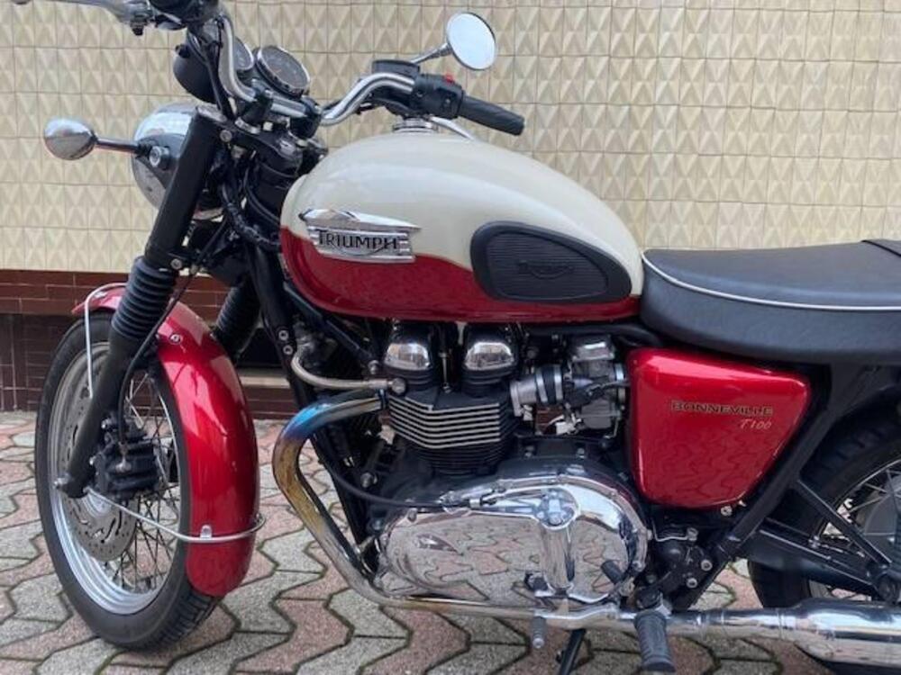 Triumph Bonneville T100 (2008 - 16) (2)