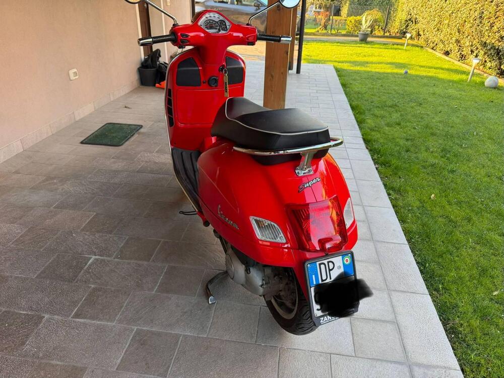 Vespa GTS 300 (2010 - 14) (5)