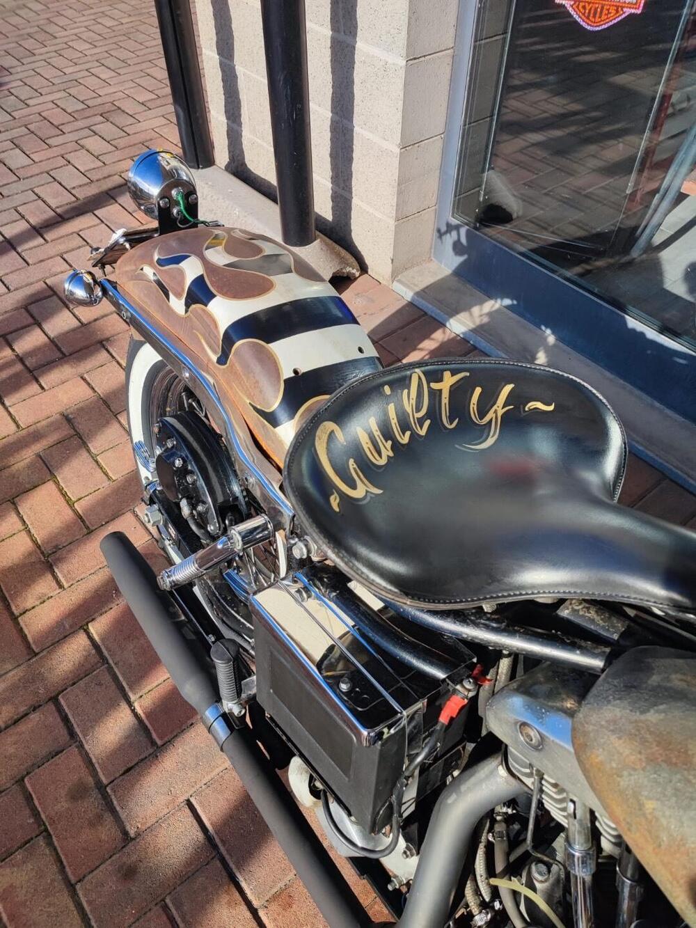 Harley-Davidson Electra glide del 1976 targa italiana del tempo (3)