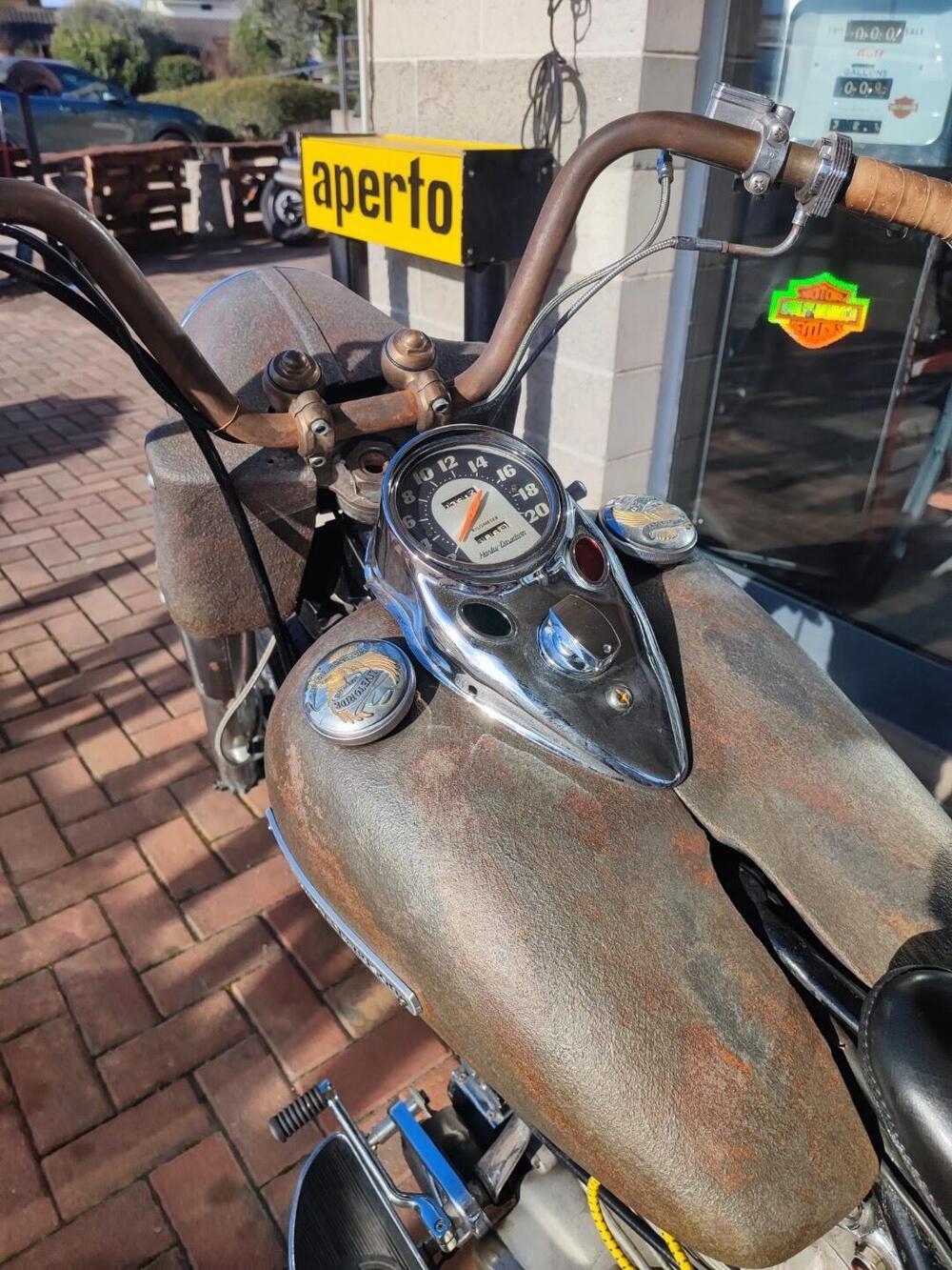 Harley-Davidson Electra glide del 1976 targa italiana del tempo (10)