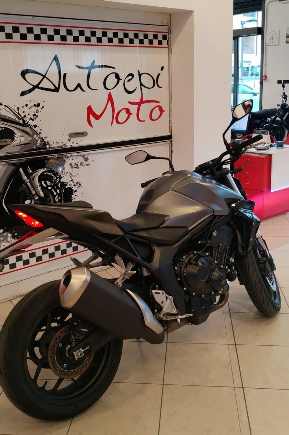 Honda CB 1000 Hornet (2025 - 26) (4)