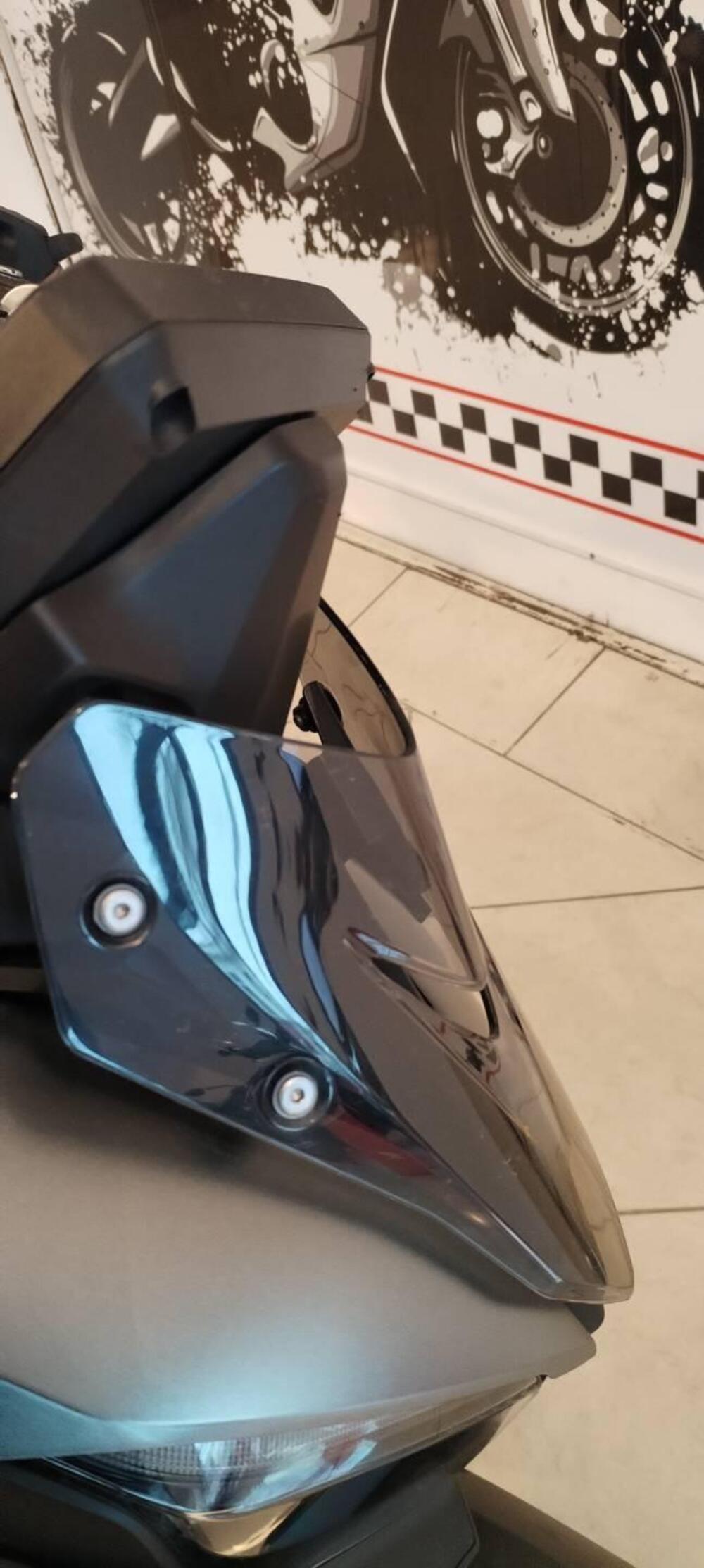 Honda CB 1000 Hornet (2025 - 26) (6)