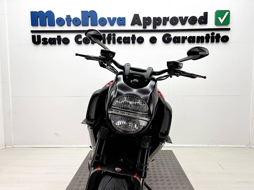 Ducati Diavel 1200 Carbon (2010 - 13) (4)