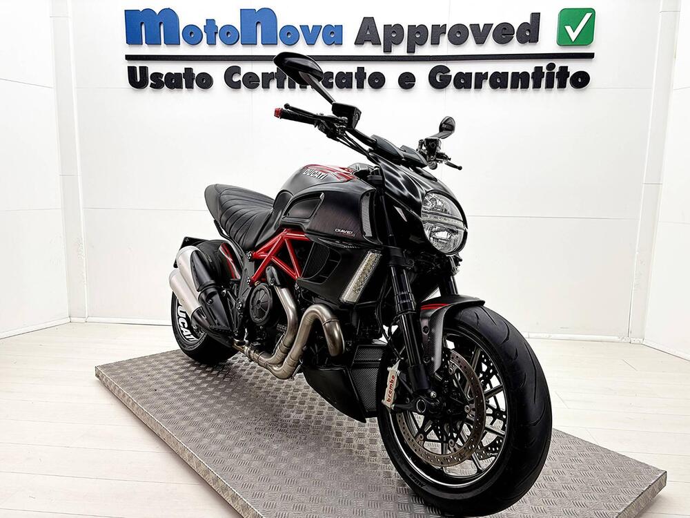 Ducati Diavel 1200 Carbon (2010 - 13) (5)
