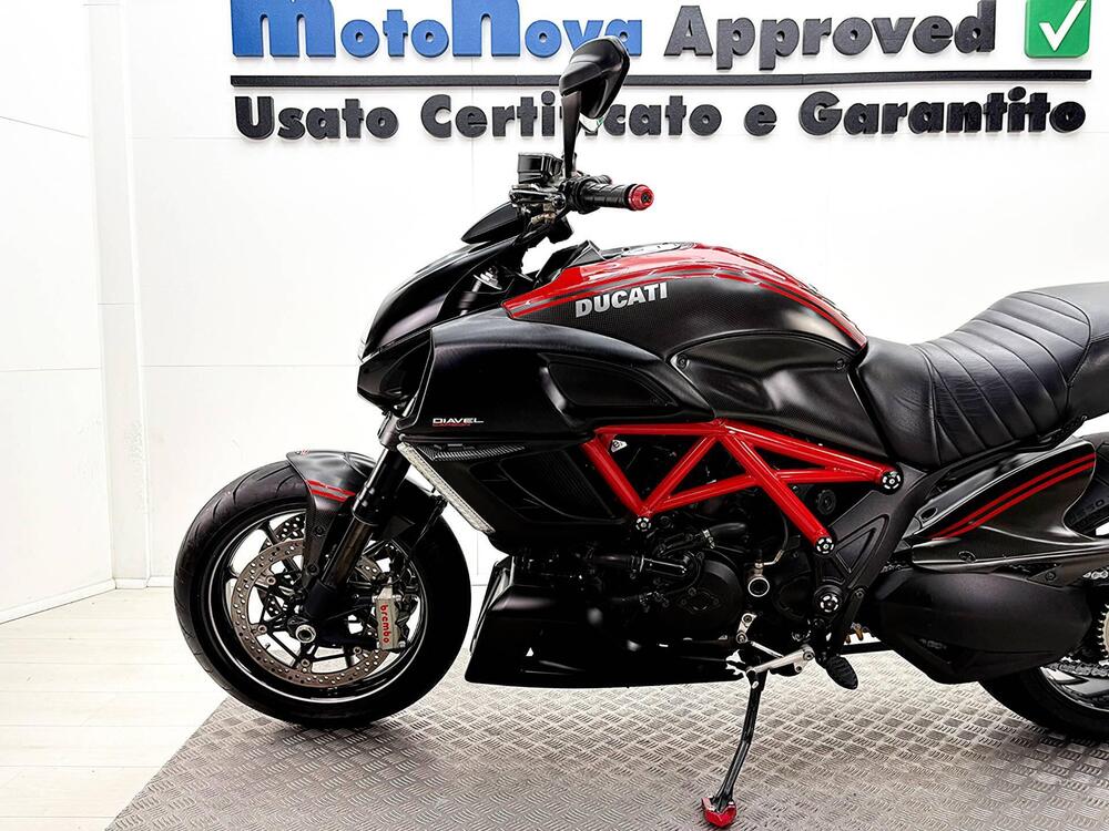 Ducati Diavel 1200 Carbon (2010 - 13) (14)