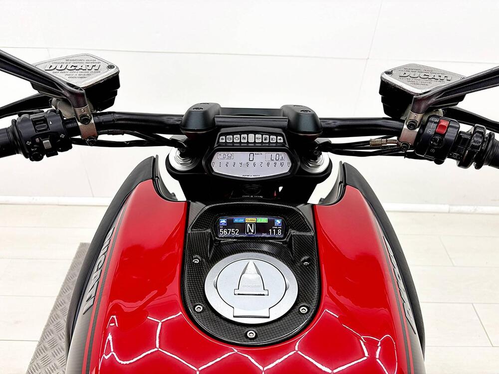Ducati Diavel 1200 Carbon (2010 - 13) (20)