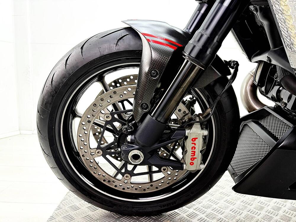 Ducati Diavel 1200 Carbon (2010 - 13) (13)