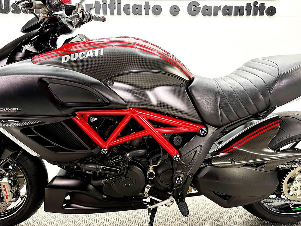 Ducati Diavel 1200 Carbon (2010 - 13) (15)