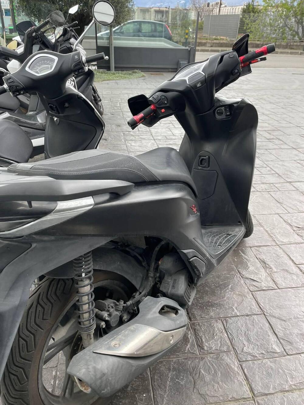 Honda SH 125i Sport (2022 - 23) (2)
