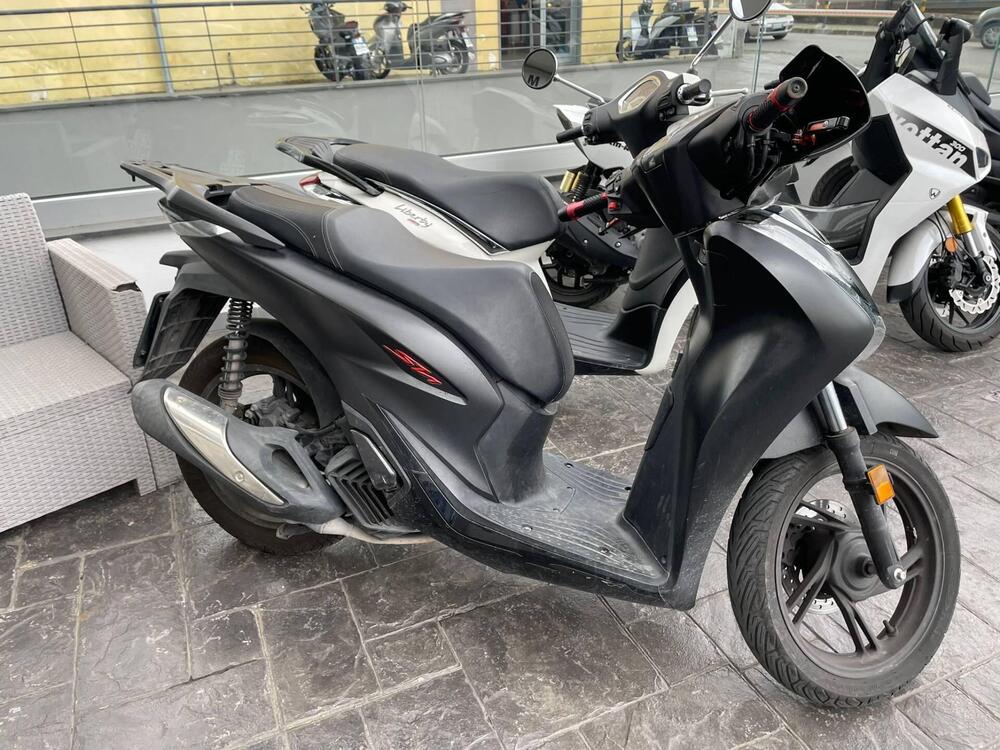 Honda SH 125i Sport (2022 - 23) (3)