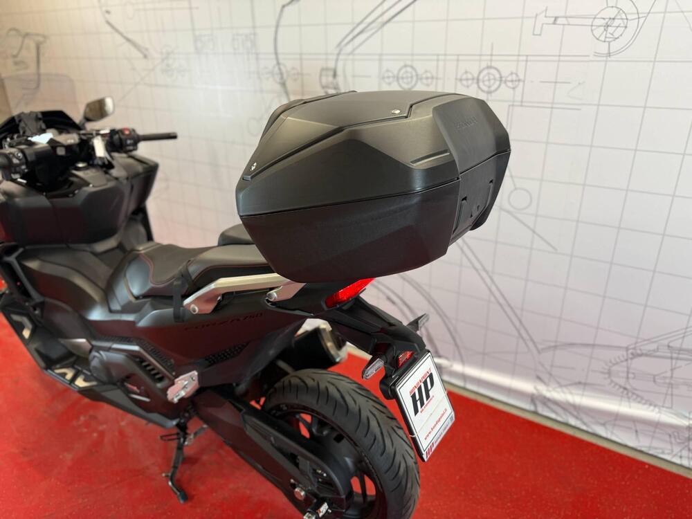 Honda Forza 750 (2025 - 26) (16)