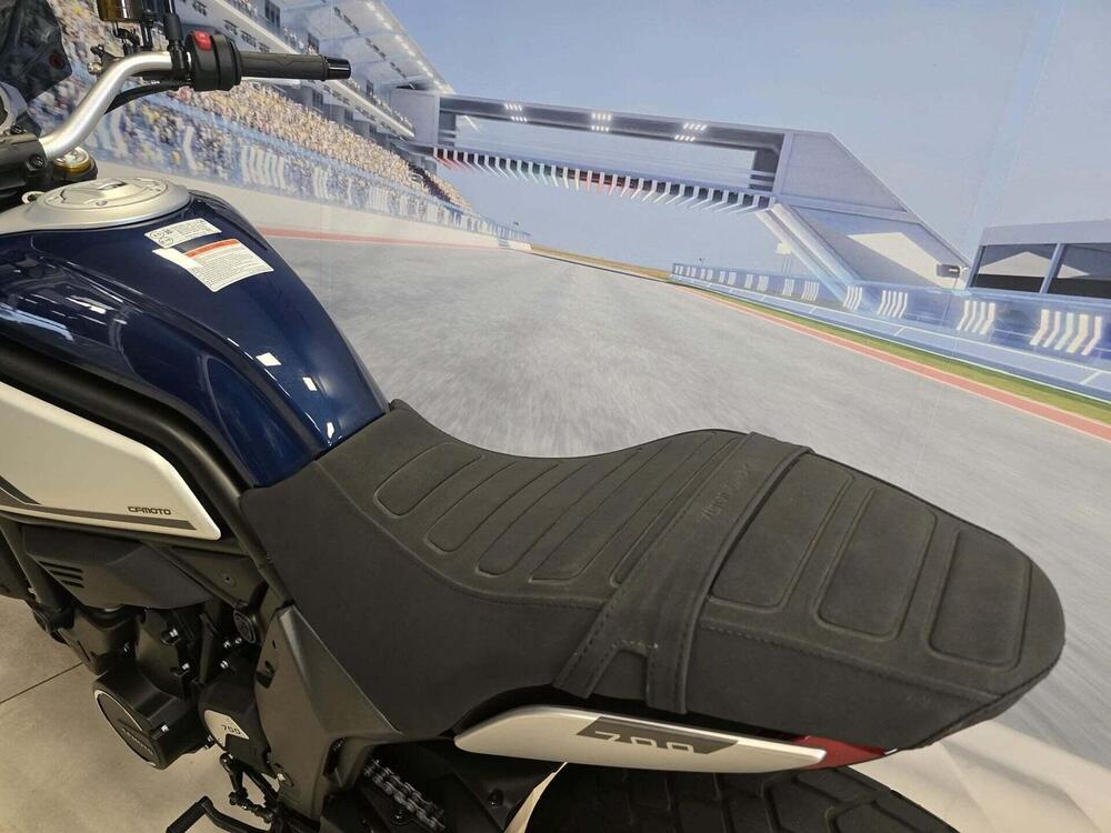 CFMOTO 700CL-X Heritage (2021 - 26) (6)